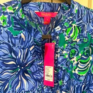 Lilly Pulitzer Coulter Long Sleeve Cotton Top in Abaco blue in turtle awe
